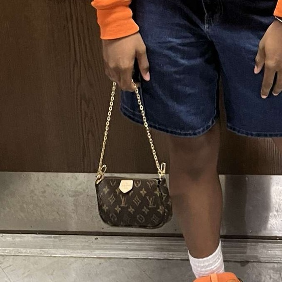 Louis Vuitton Multi Pochette Black Strap Crossbody - Picture 3 of 3